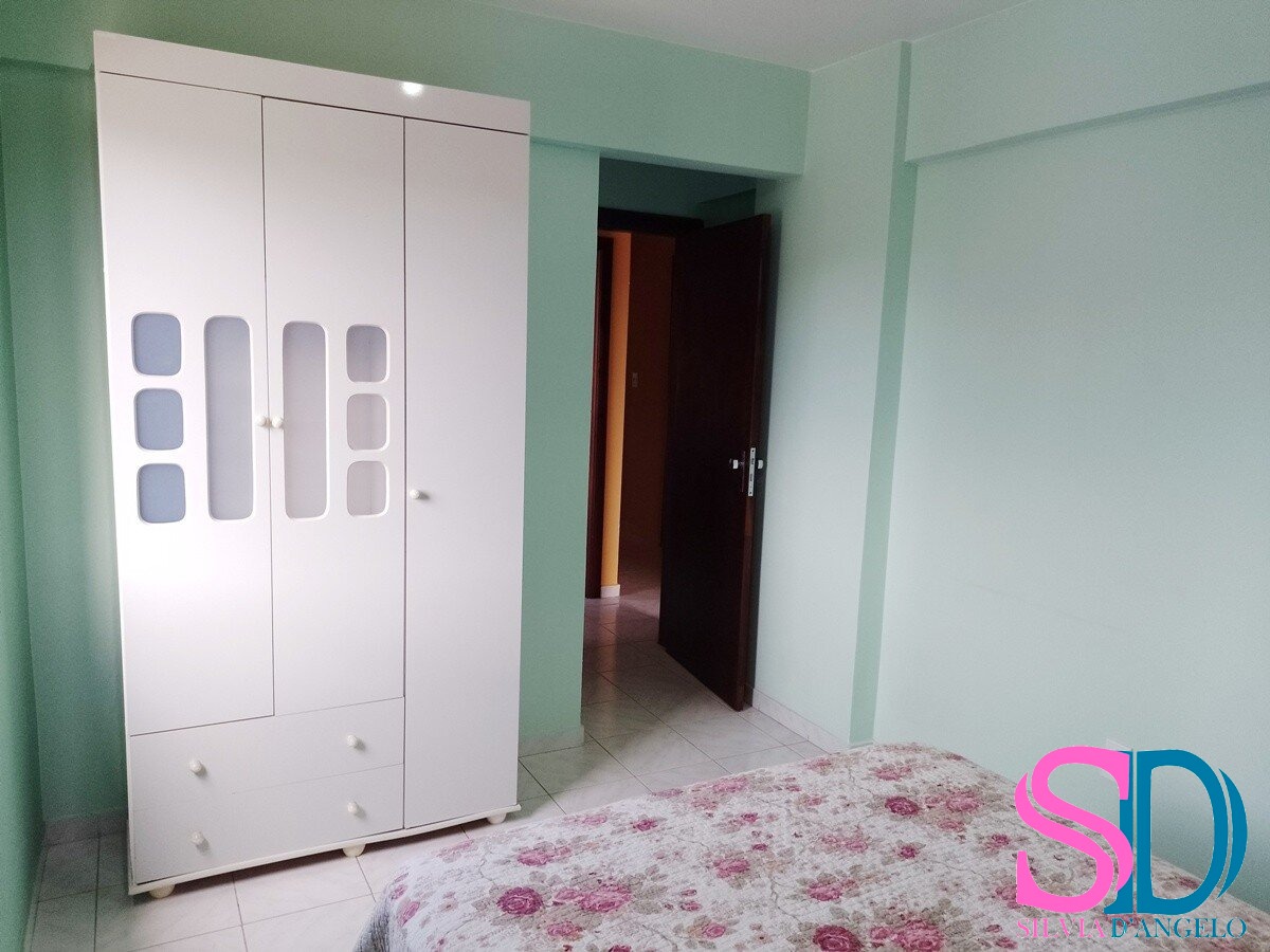 Apartamento à venda com 3 quartos, 106m² - Foto 2