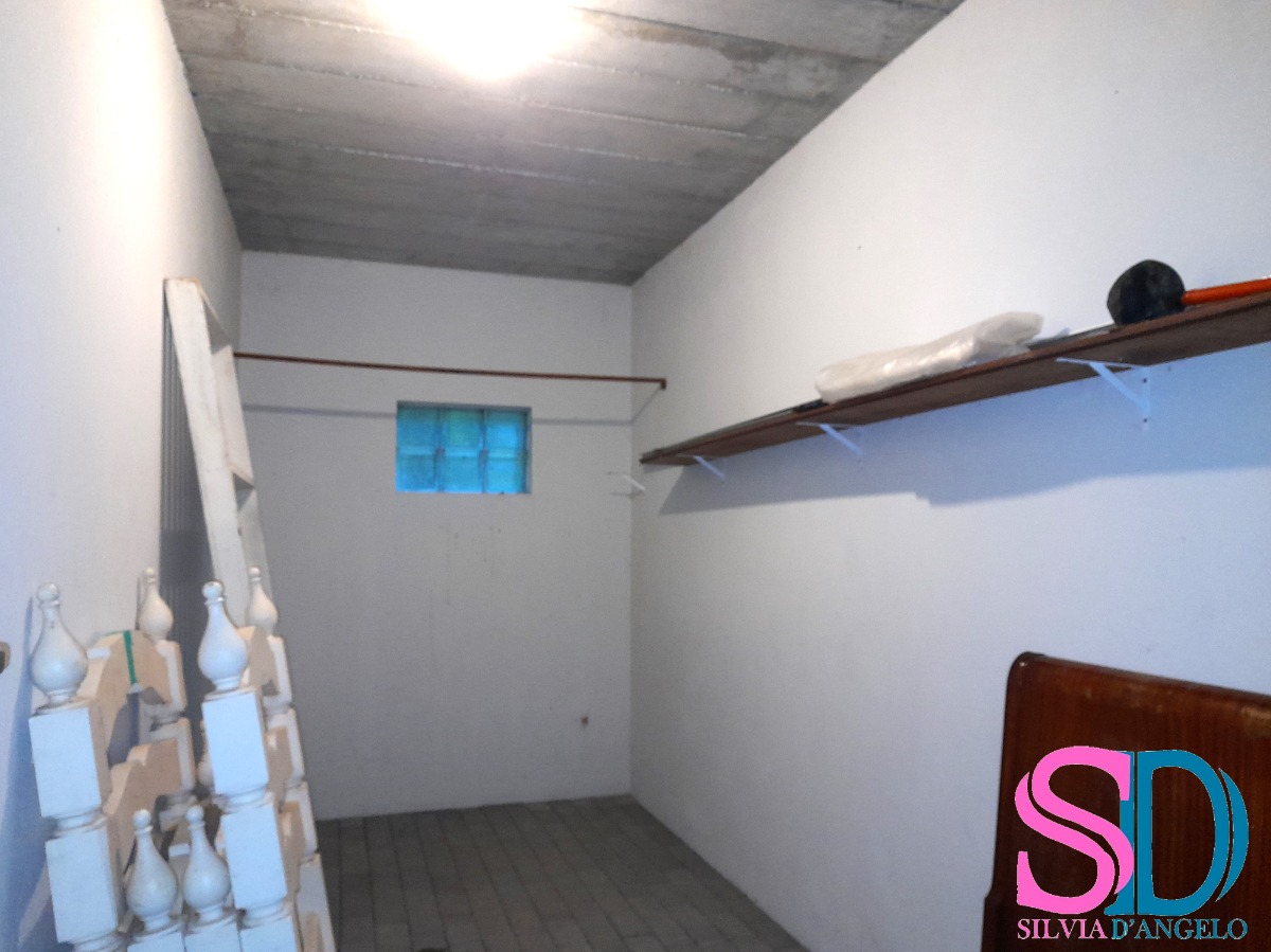 Casa à venda e aluguel com 3 quartos, 187m² - Foto 19