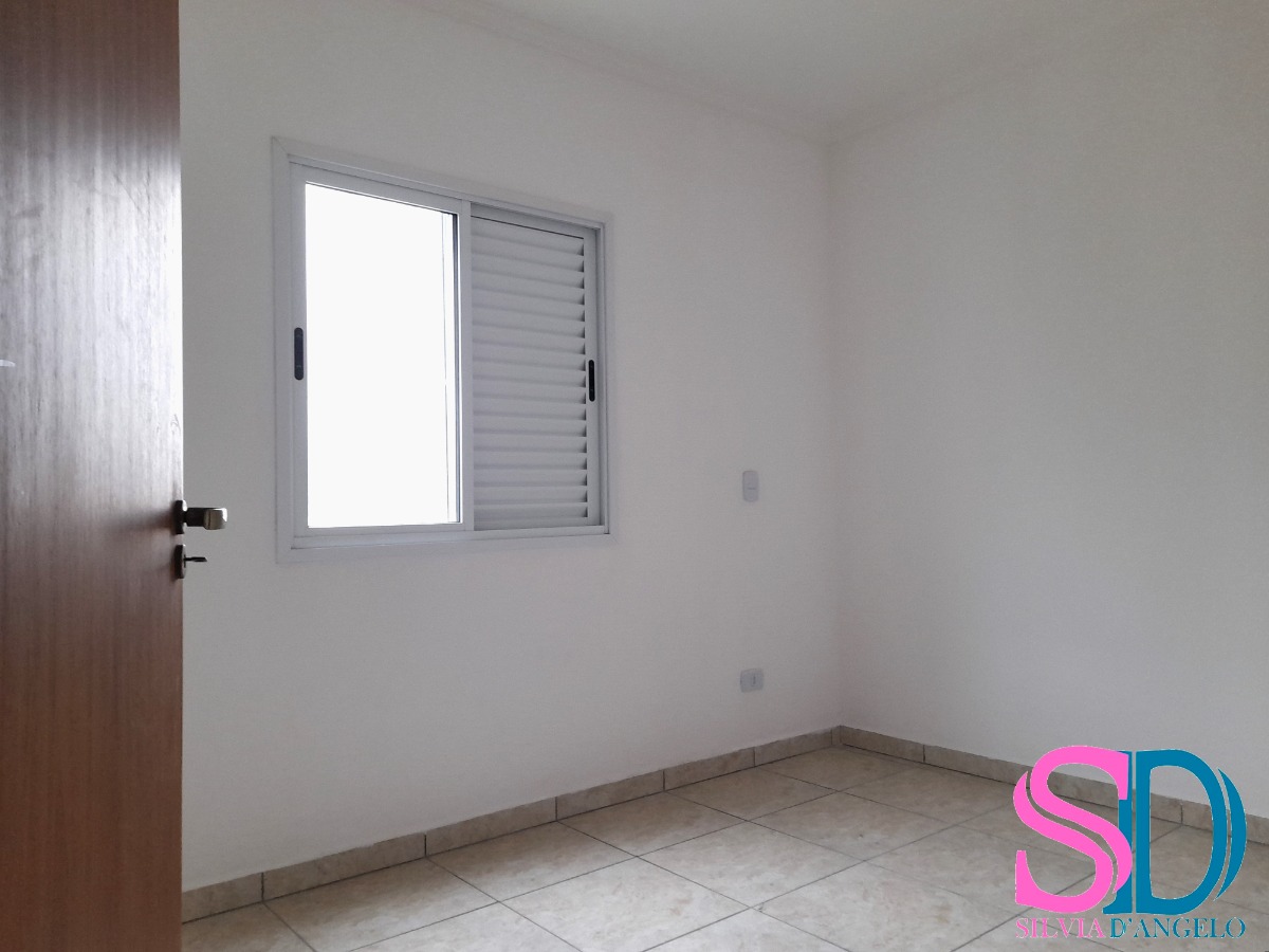 Apartamento para alugar com 2 quartos, 80m² - Foto 30