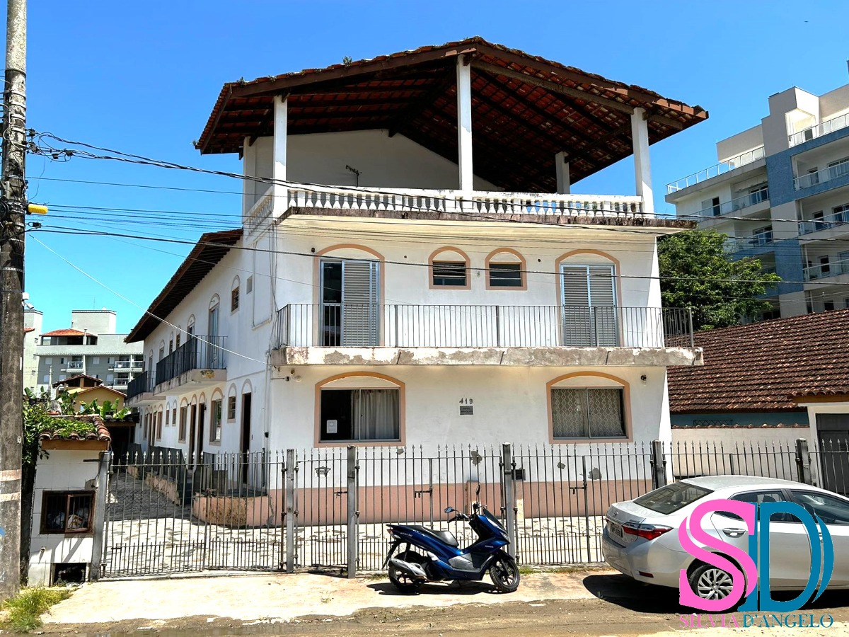 Casa Comercial à venda com 10 quartos, 490m² - Foto 2