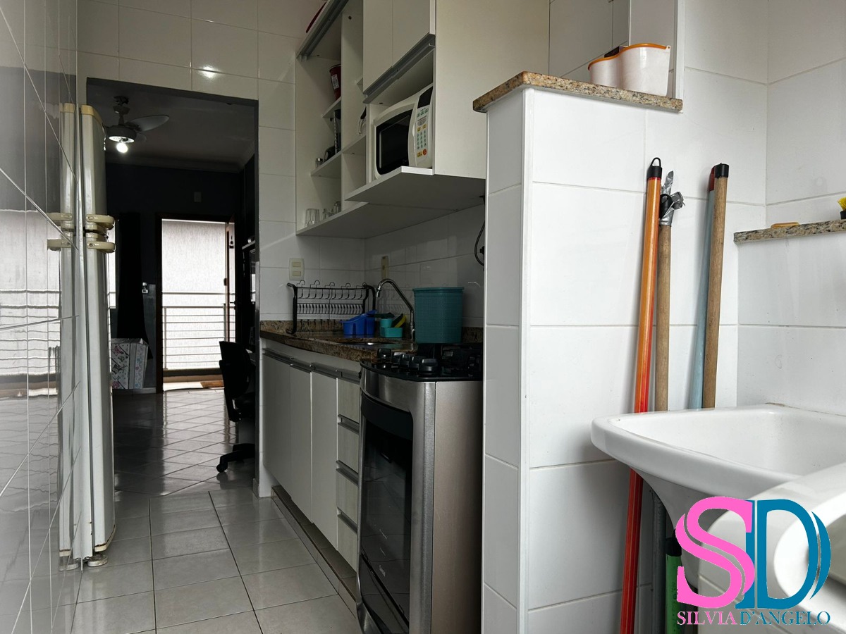 Apartamento à venda com 2 quartos, 47m² - Foto 3