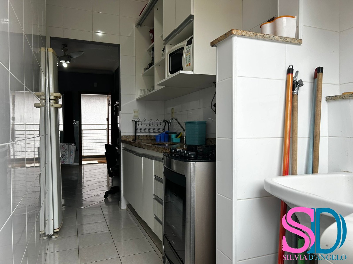 Apartamento à venda com 2 quartos, 47m² - Foto 4