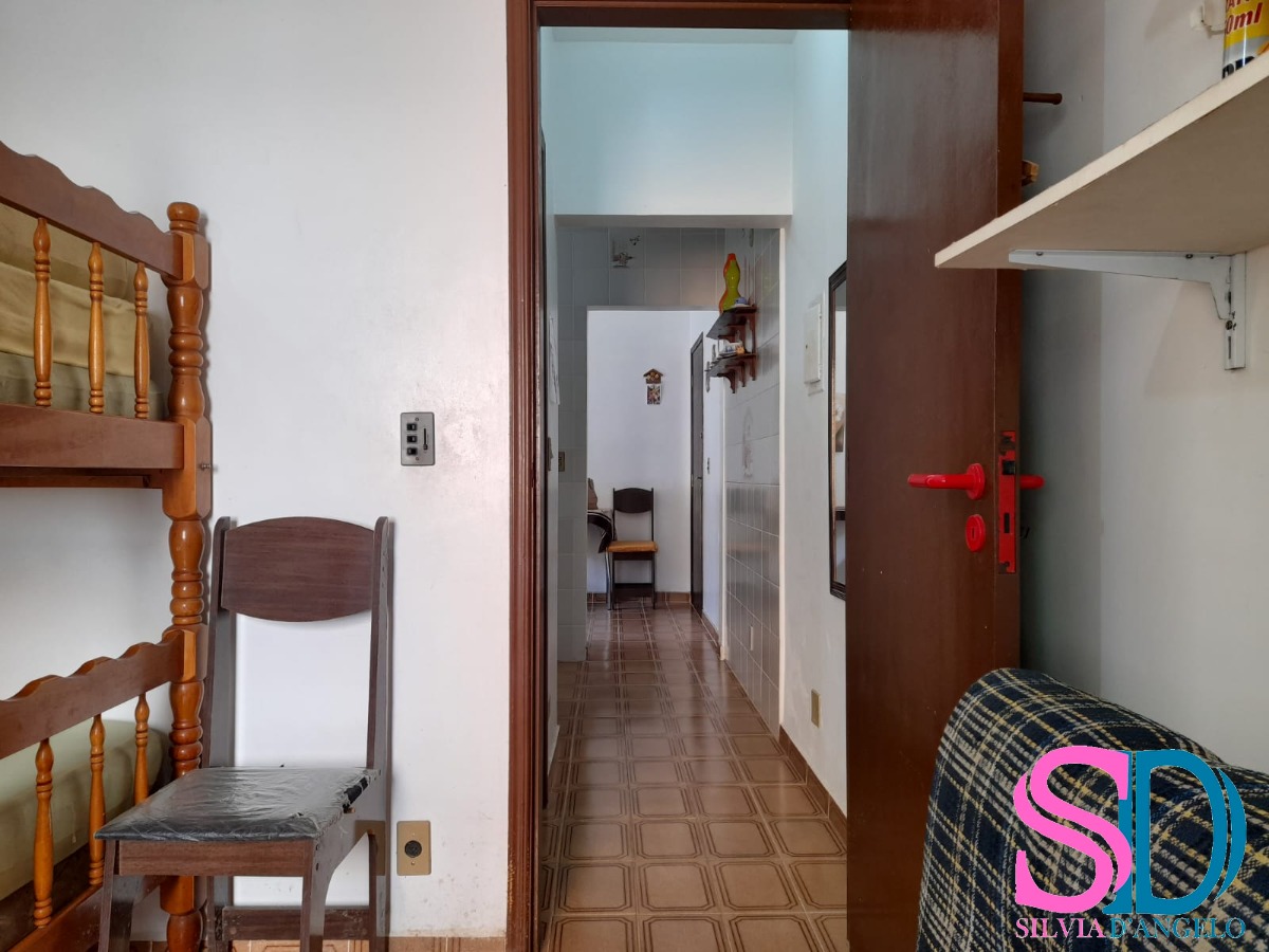 Apartamento à venda com 1 quarto, 42m² - Foto 12