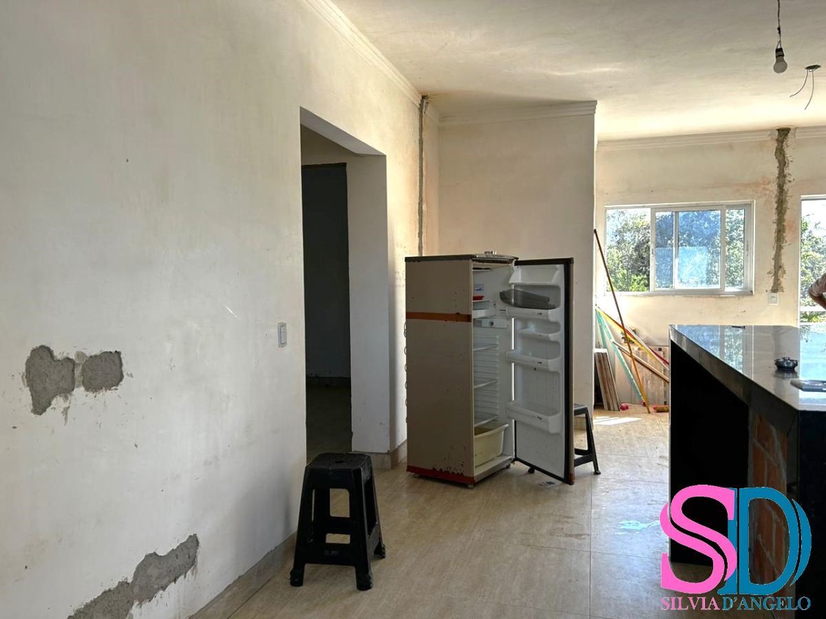 Apartamento à venda com 2 quartos, 84m² - Foto 4