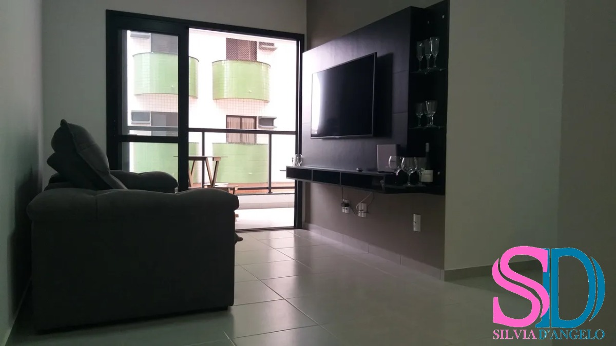 Apartamento à venda com 2 quartos, 82m² - Foto 2