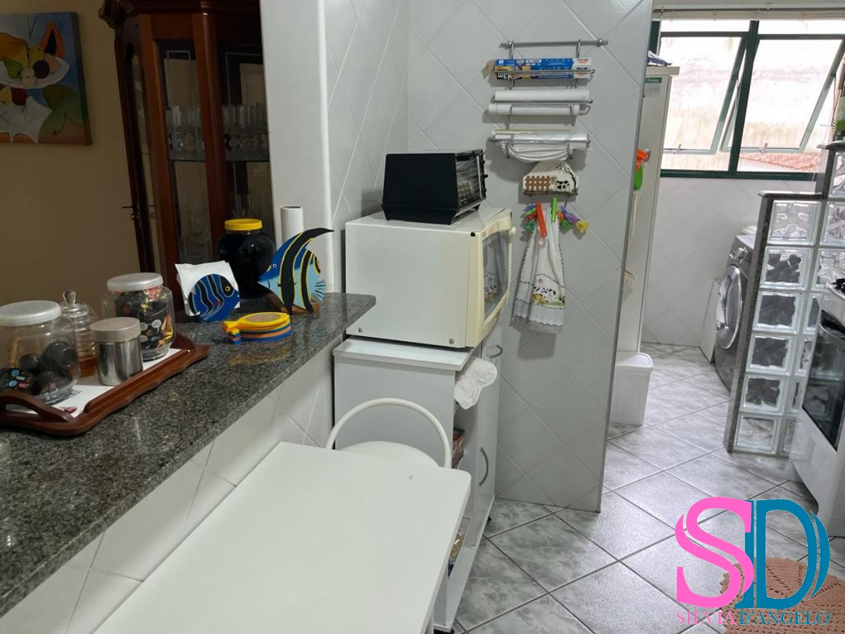 Apartamento à venda com 2 quartos, 67m² - Foto 17