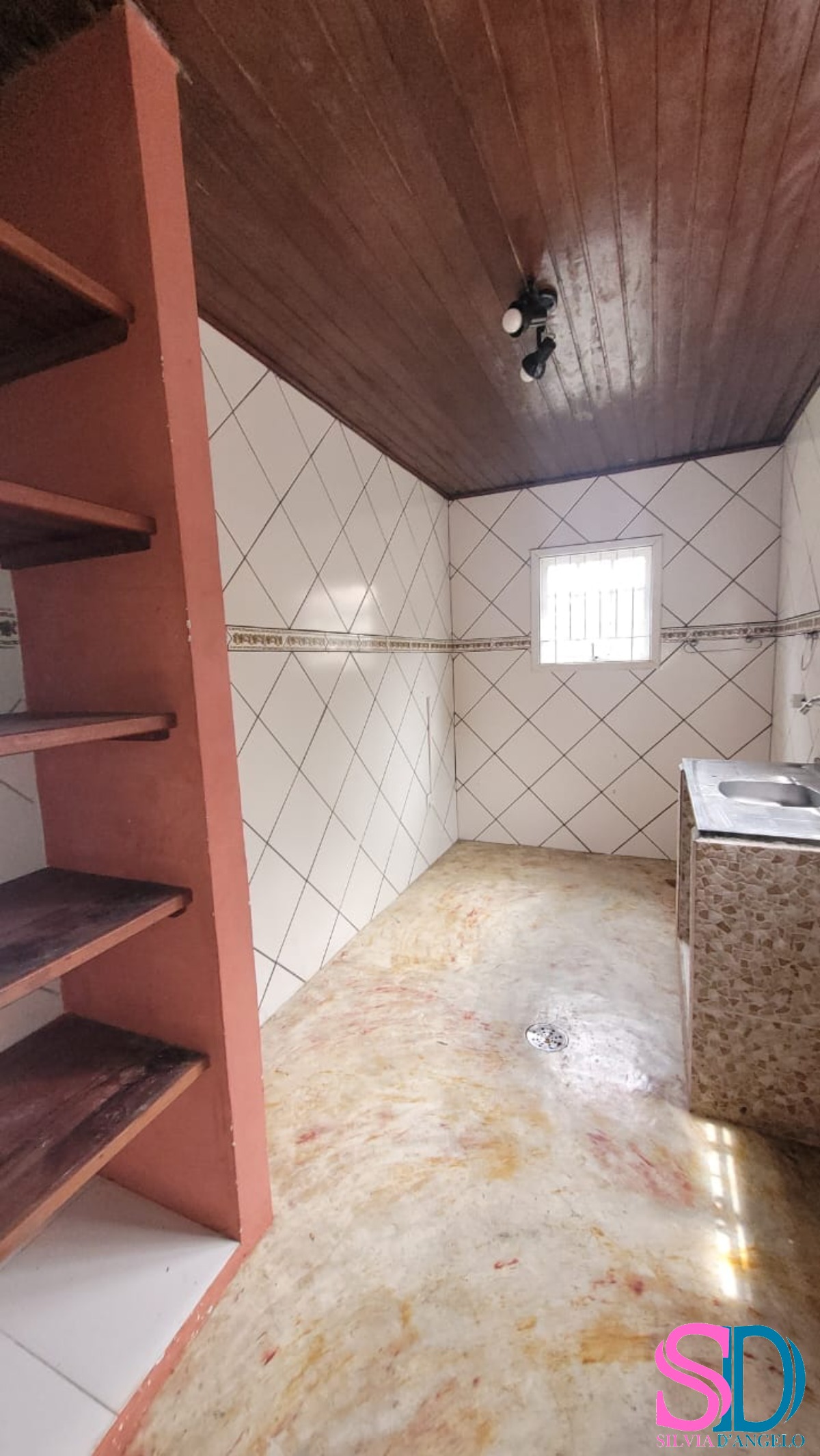 Casa à venda com 2 quartos, 170m² - Foto 5