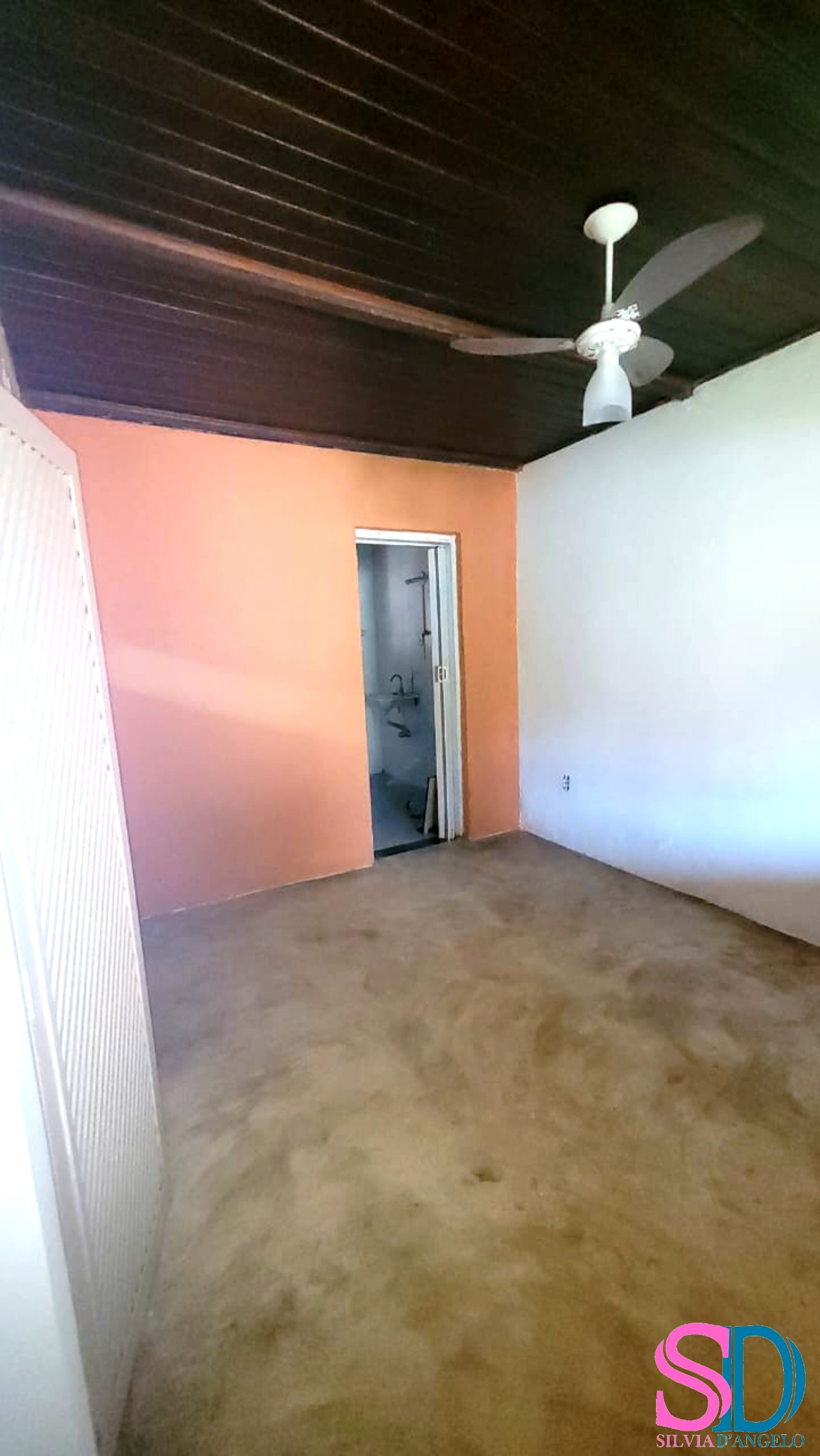 Casa à venda com 2 quartos, 170m² - Foto 4