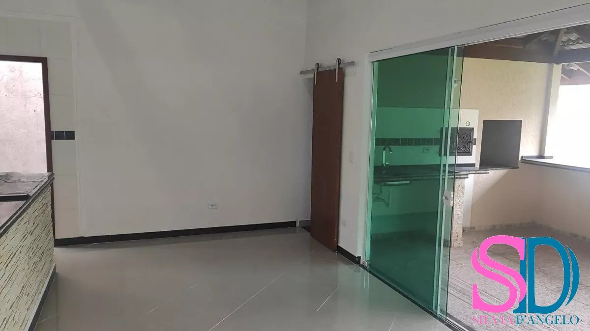 Casa à venda com 3 quartos, 238m² - Foto 15