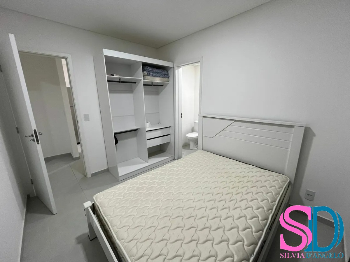 Apartamento à venda com 2 quartos, 82m² - Foto 15