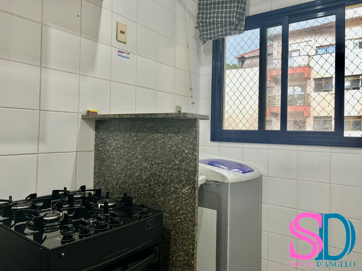 Apartamento à venda com 2 quartos, 70m² - Foto 29