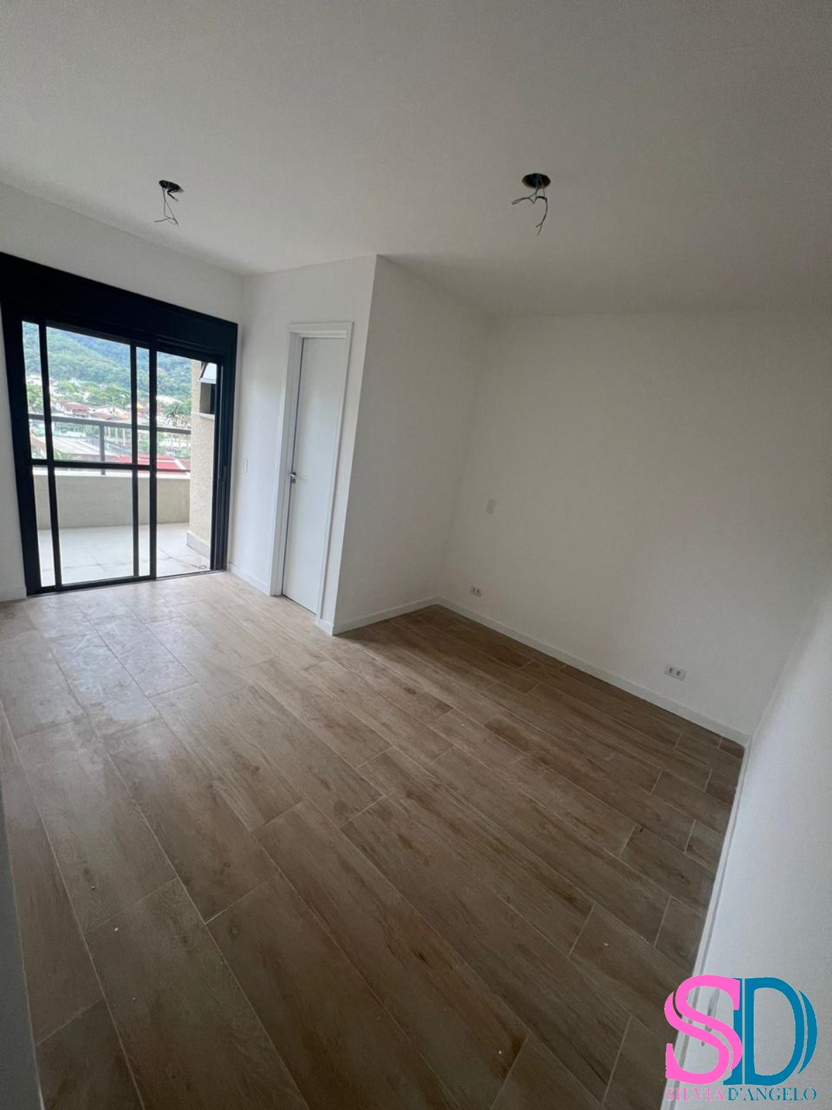 Apartamento à venda com 3 quartos, 166m² - Foto 8