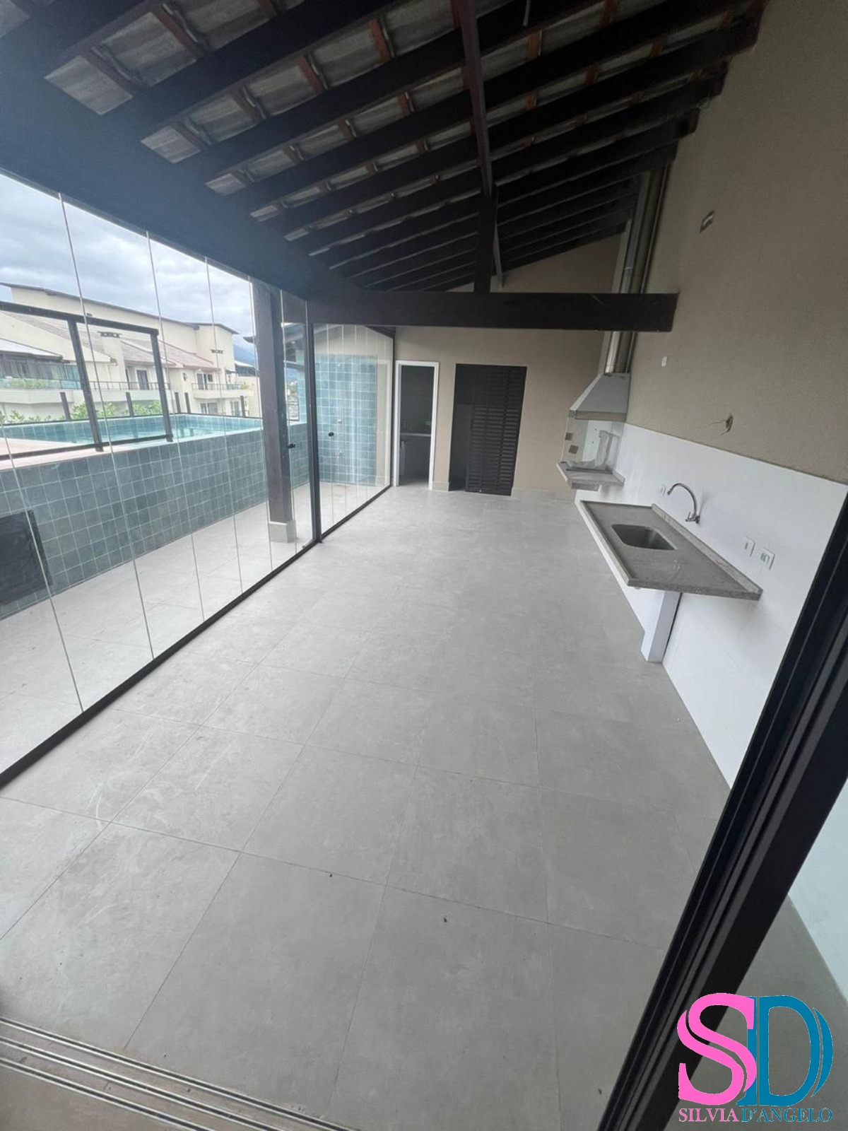 Apartamento à venda com 3 quartos, 166m² - Foto 12