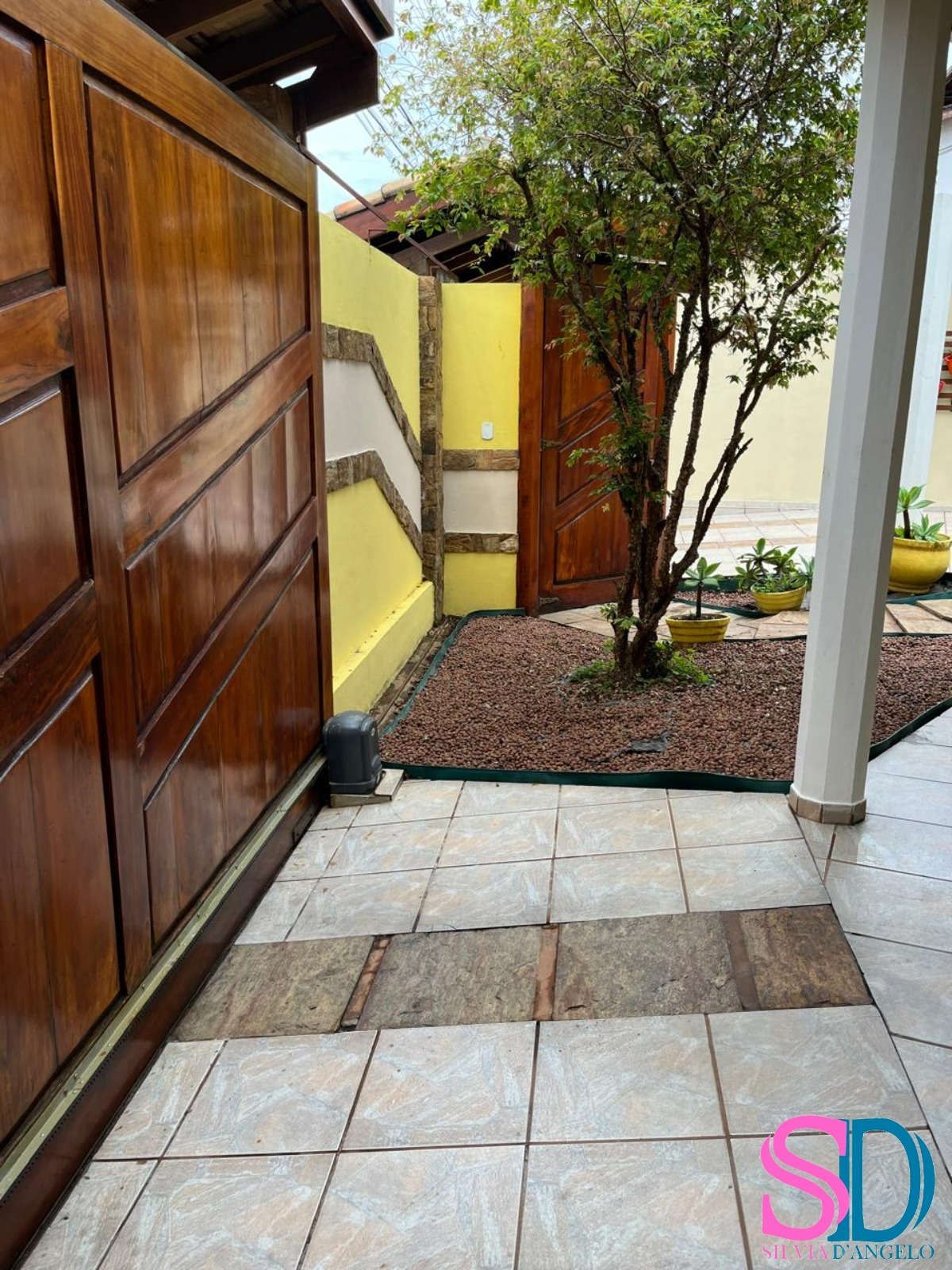 Sobrado à venda com 6 quartos, 375m² - Foto 13