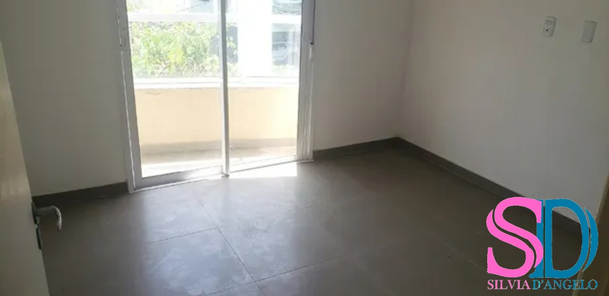 Apartamento à venda com 3 quartos, 105m² - Foto 3