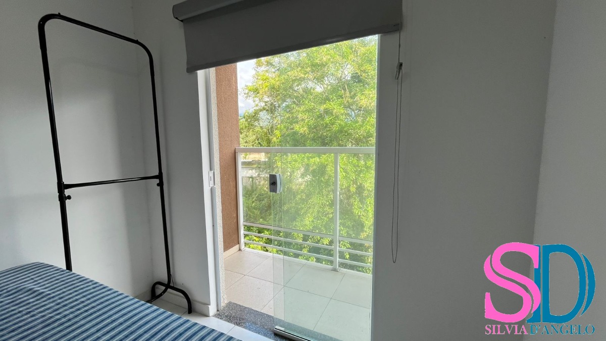 Apartamento à venda com 2 quartos, 65m² - Foto 24