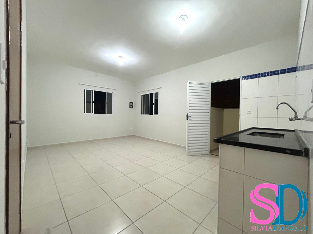 Apartamento à venda com 2 quartos, 67m² - Foto 1