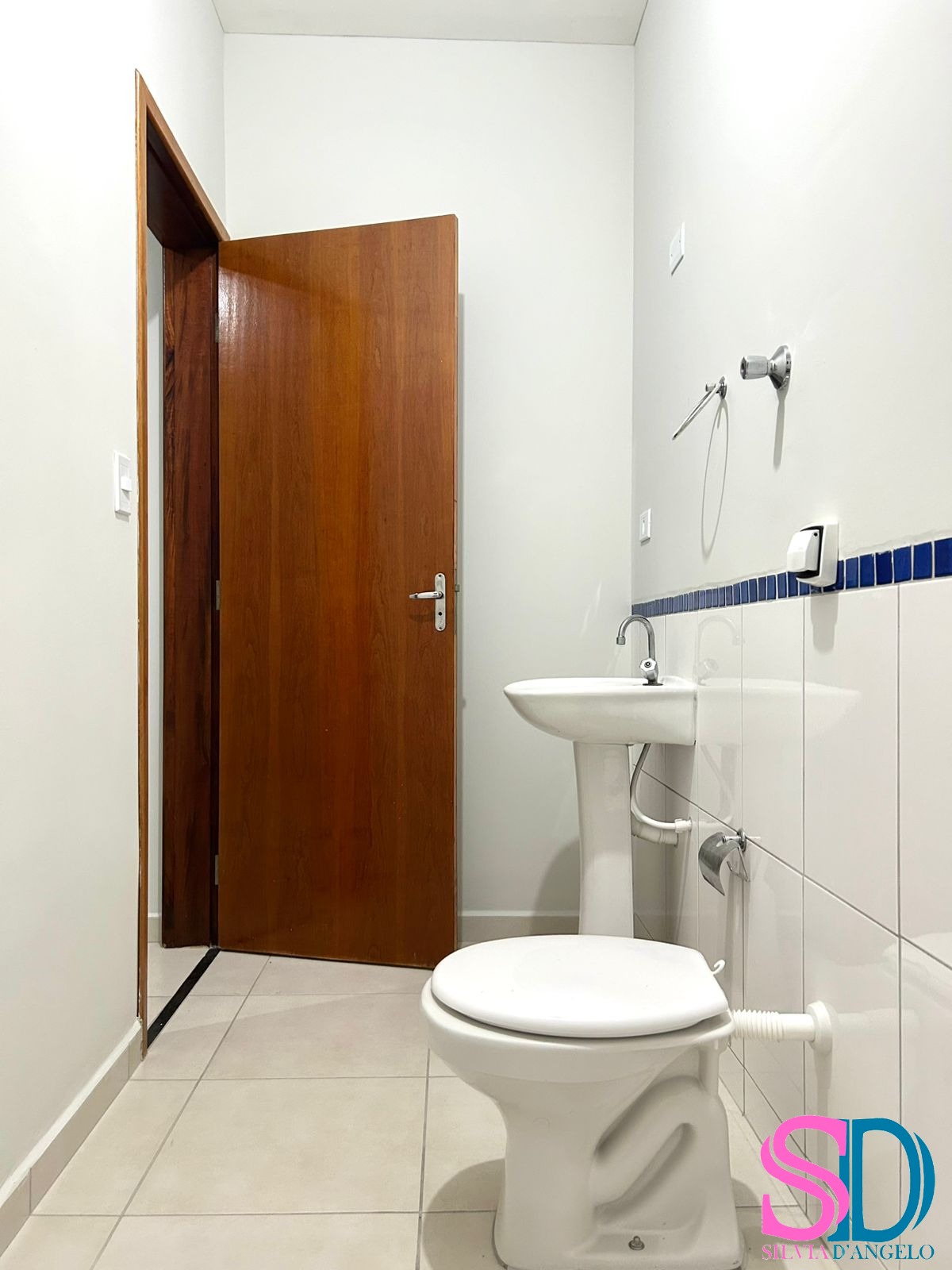 Apartamento à venda com 2 quartos, 67m² - Foto 9