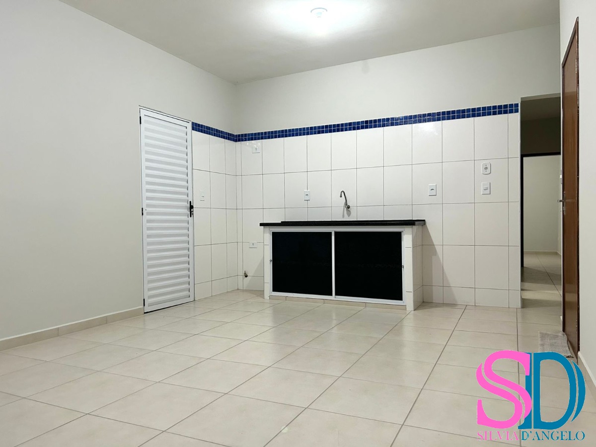 Apartamento à venda com 2 quartos, 67m² - Foto 3