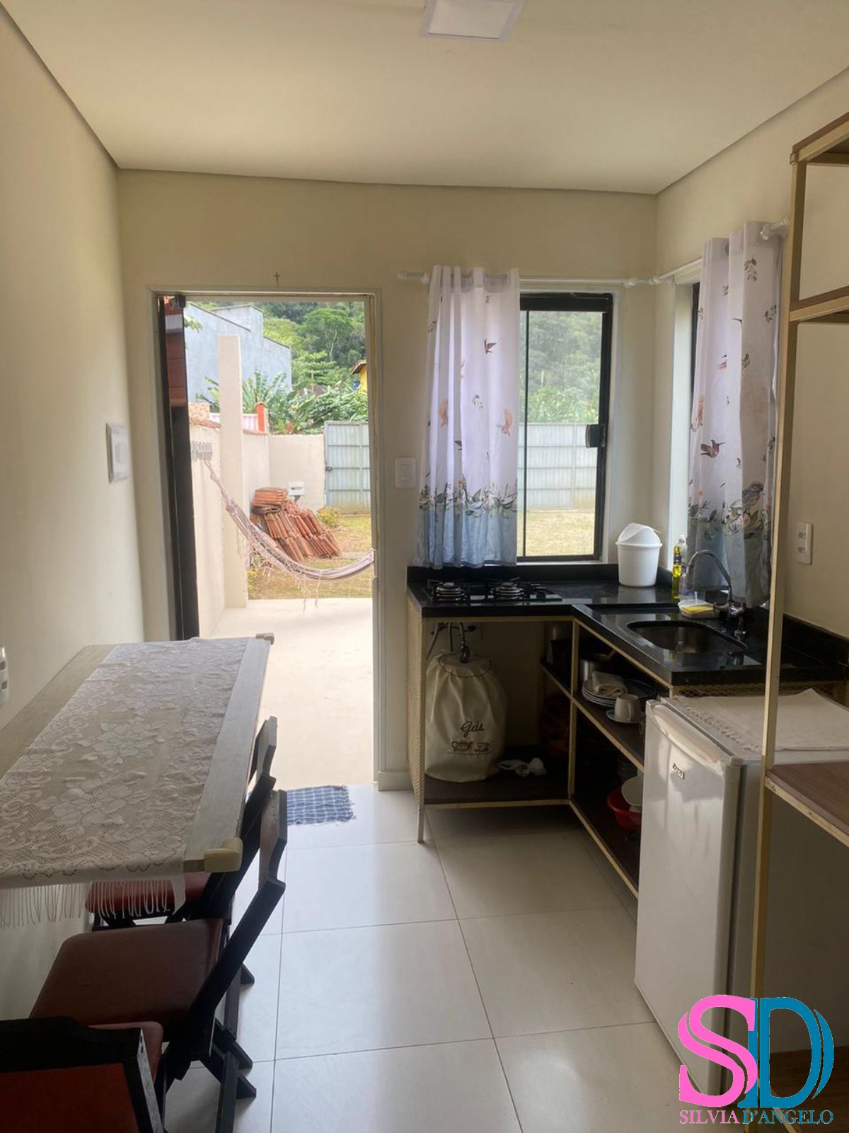 Casa à venda com 2 quartos, 36m² - Foto 10